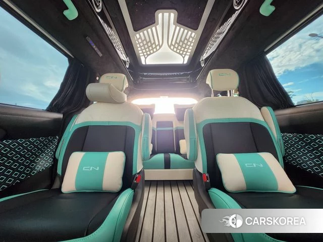 Kia The New Carnival 4th Generation 2025 Белый из Кореи, фото 4