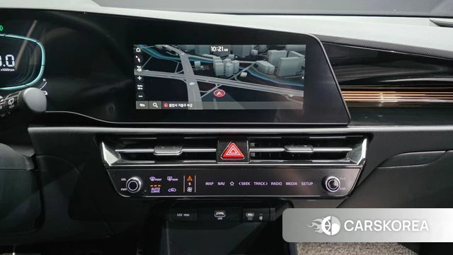 Kia Di Ol Nu Niro 2022 Белый из Кореи, фото 4