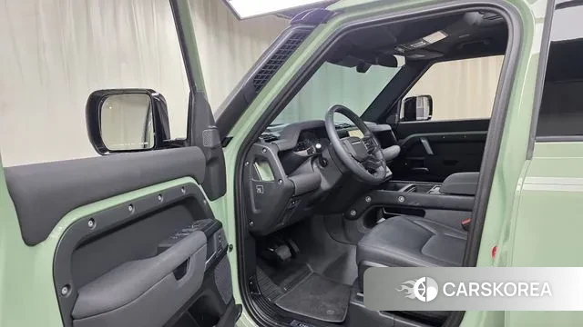 Land Rover Defender (L663) 2023 Светло-зеленый из Кореи, фото 4