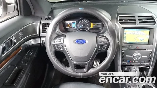 Ford Explorer 2018 Белый из Кореи, фото 4
