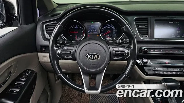 Kia The New Carnival 2018 Черный из Кореи, фото 4