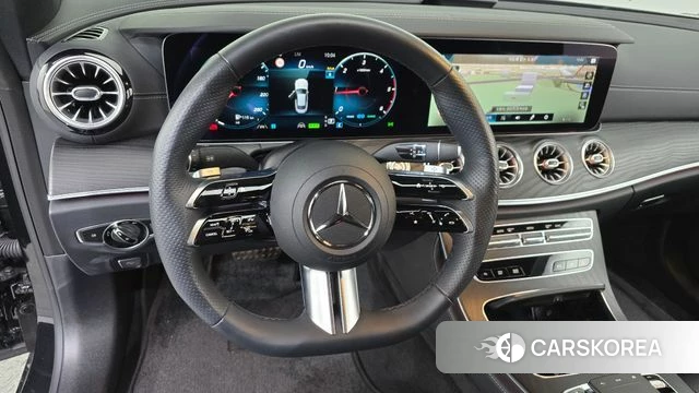 Mercedes-Benz E-Class W213 2023 Черный из Кореи, фото 4