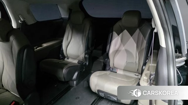 Kia The New Carnival 4th Generation 2024 Черный из Кореи, фото 4