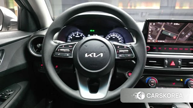 Kia The New K3 2nd generation 2021 Белый из Кореи, фото 4