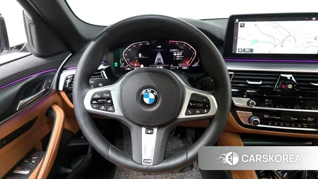 BMW 5 Series (G30) 2022 Белый из Кореи, фото 4