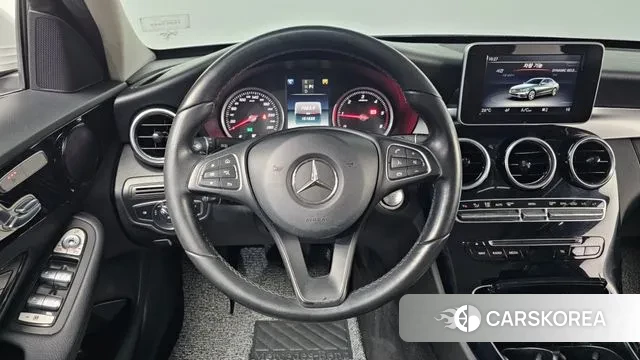 Mercedes-Benz C-Class W205 2018 Белый из Кореи, фото 4