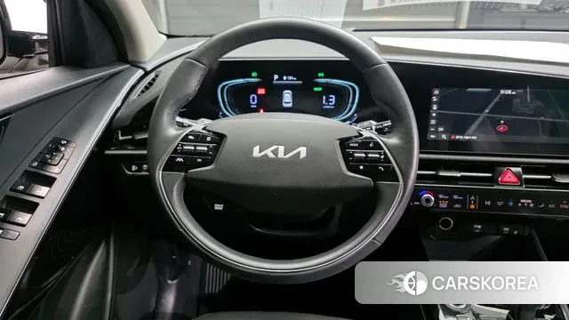 Kia Di Ol Nu Niro 2022 Белый из Кореи, фото 4