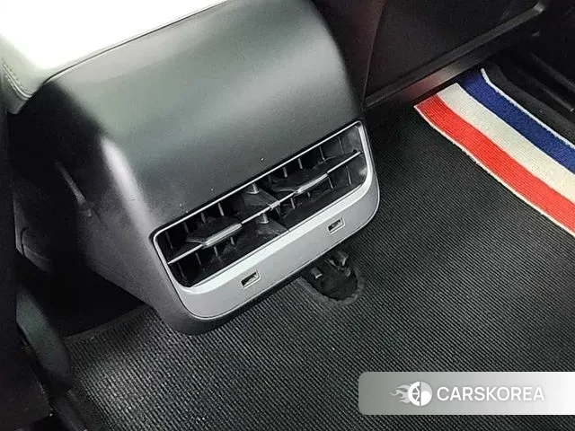 Tesla Model 3 2020 Белый из Кореи, фото 4