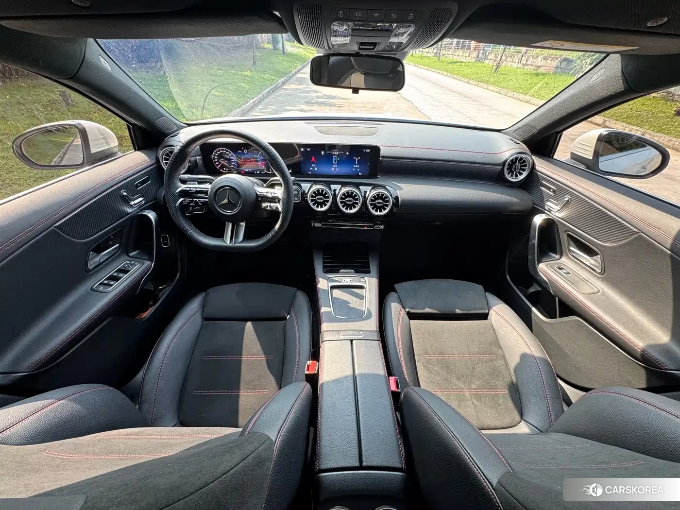 Mercedes-Benz A-Class 2024 Белый из Китая, фото 4