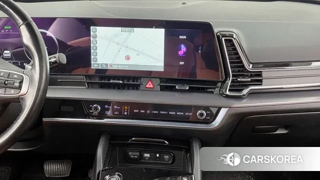 Kia Sportage 5th Generation 2022 Белый из Кореи, фото 4