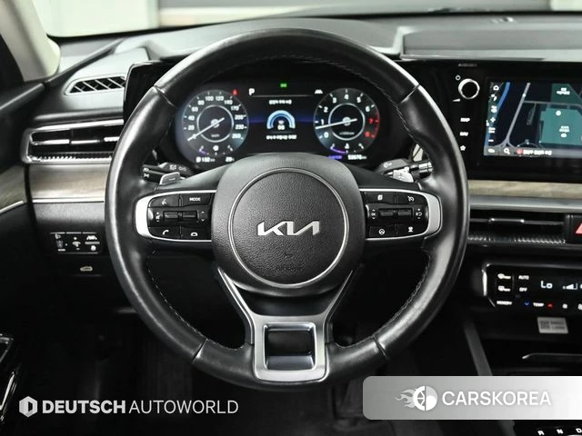Kia K5 3rd generation 2023 Черный из Кореи, фото 4