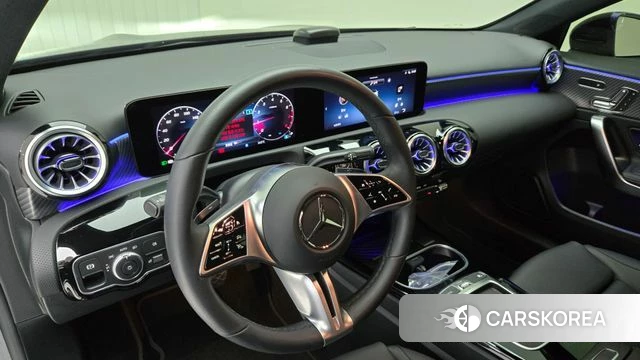 Mercedes-Benz A-Class W177 2024 Черный из Кореи, фото 4