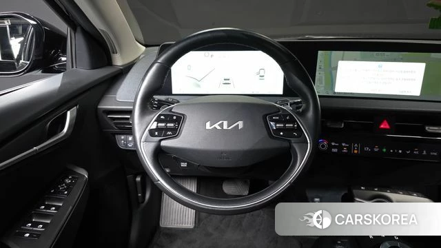 Kia EV6 2021 Черный из Кореи, фото 4