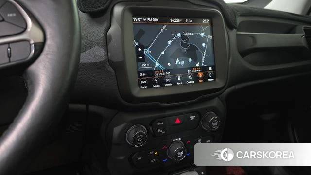 Jeep Renegade 2019 Черный из Кореи, фото 4