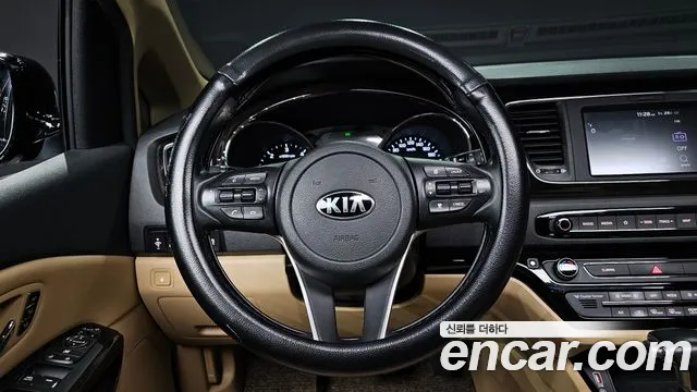 Kia The New Carnival 2018 Черный из Кореи, фото 4