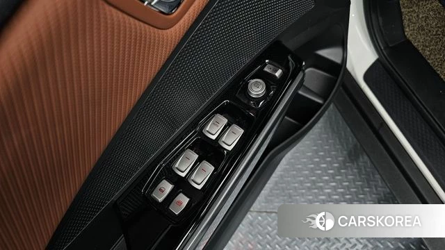 Ssangyong Tivoli Armor 2018 Белый из Кореи, фото 4