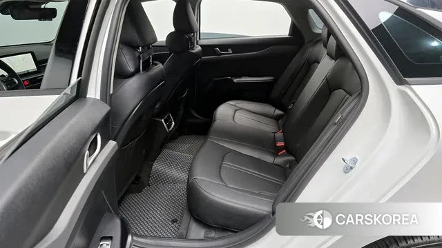 Kia The New K5 3rd generation 2025 Белый из Кореи, фото 4