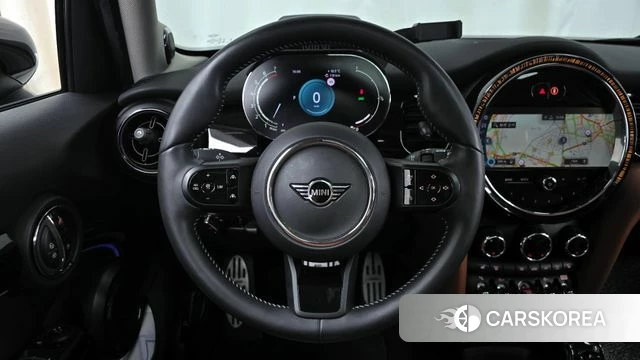 Mini Cooper S 2023 Белый из Кореи, фото 4