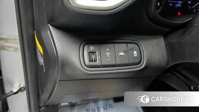 Hyundai Venue 2020 Серебряный из Кореи, фото 4