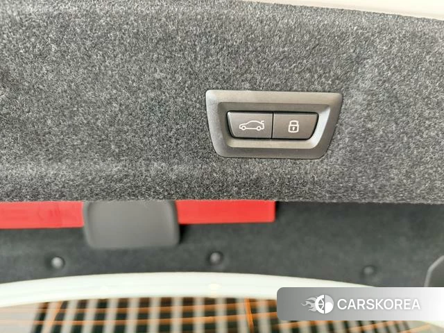 BMW 3 series 2024 Белый из Китая, фото 4