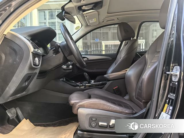 BMW iX3 2021 Черный из Китая, фото 4
