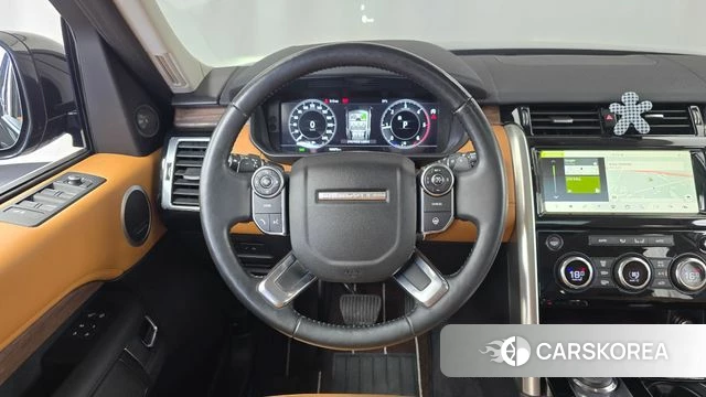 Land Rover Discovery 5 2018 Черный из Кореи, фото 4