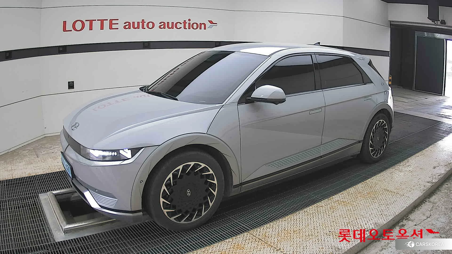 Hyundai IONIQ 5 2022 Cyber Grey Metallic из Кореи, фото 4
