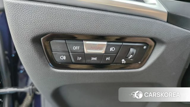 BMW 4 Series (G22) 2024 Синий из Кореи, фото 4
