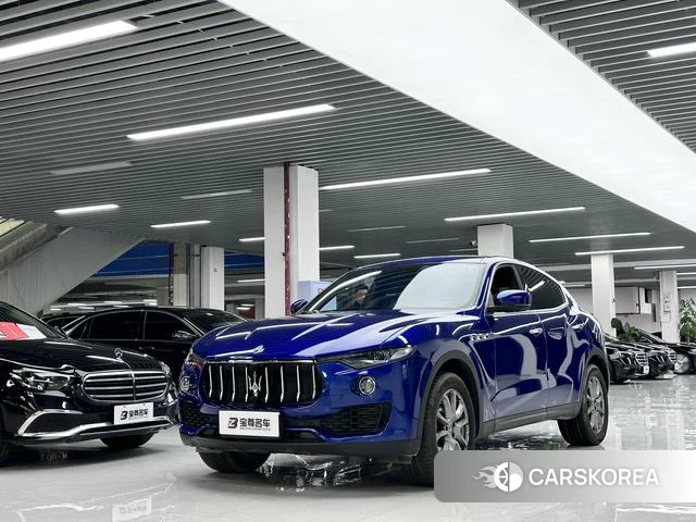 Maserati Levante 2021 Синий из Китая, фото 4