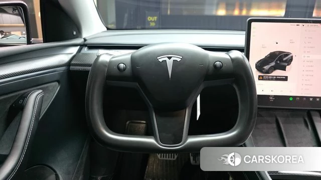 Tesla Model Y 2024 Серый из Кореи, фото 4