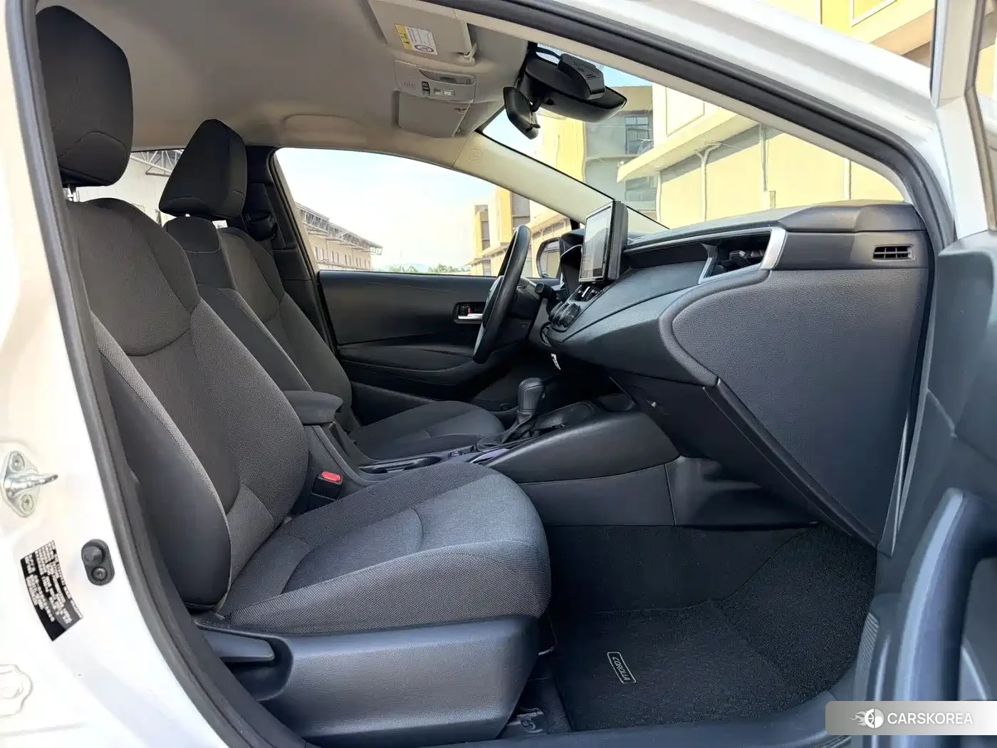 Toyota Corolla 2024 Белый из Китая, фото 4