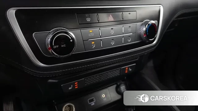 Ssangyong Rexton Sports 2020 Серебристо-серый из Кореи, фото 4