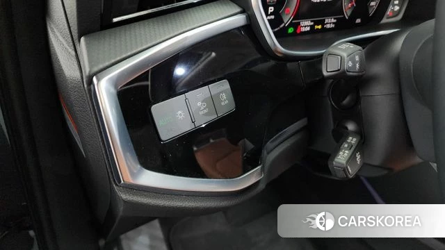 Audi Q3 (F3) 2025 Серый из Кореи, фото 4