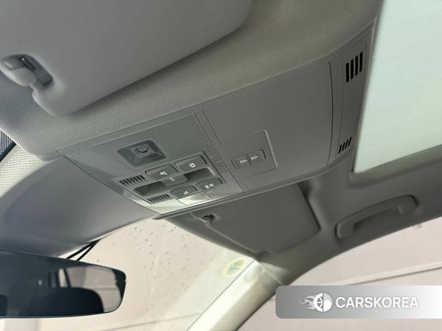 Volkswagen Tiguan second Generation 2019 Белый из Кореи, фото 4