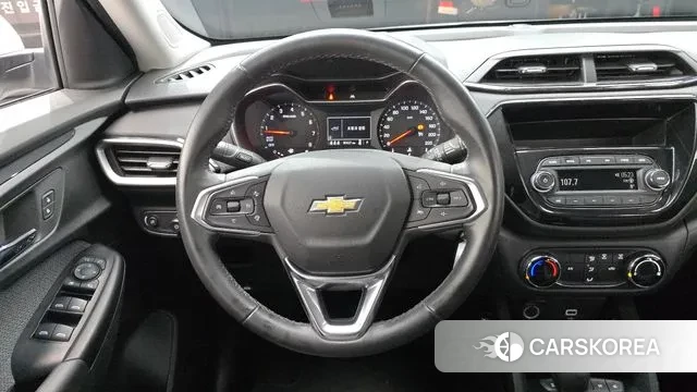 Chevrolet (GM Daewoo) Trailblazer 2021 Белый из Кореи, фото 4