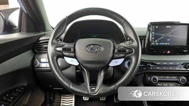 Hyundai Veloster (JS) 2018 Светло-серебряный цвет из Кореи, фото 4