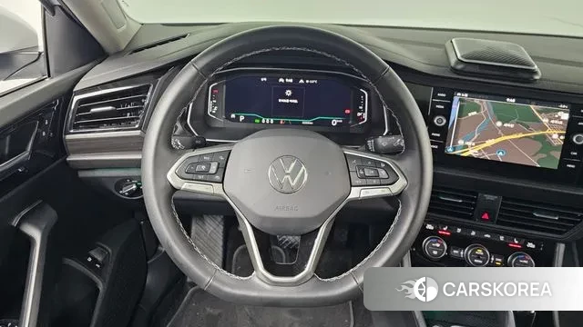 Volkswagen 7th Generation of Jetta 2024 Белый из Кореи, фото 4