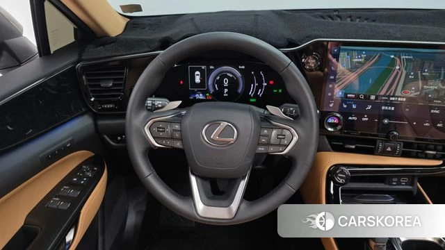 Lexus NX350h Second generation 2025 Серебристо-серый из Кореи, фото 4