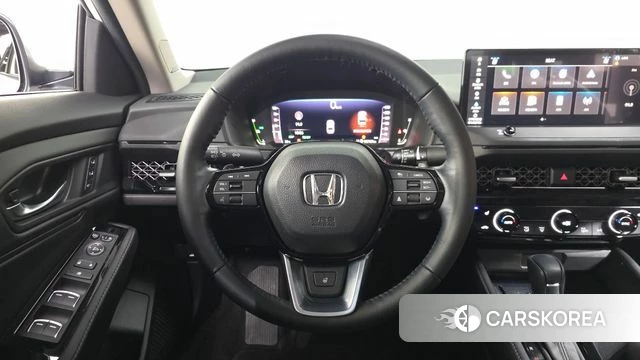 Honda Accord 11th Generation 2024 Белый из Кореи, фото 4