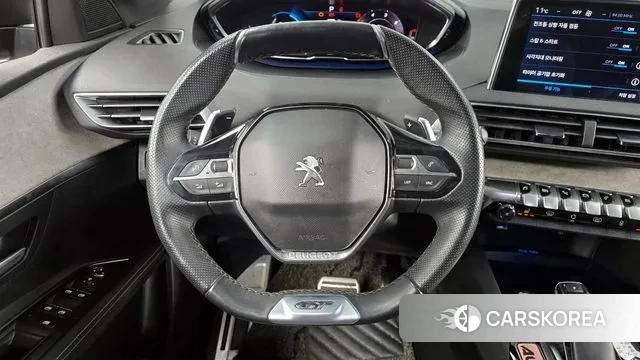 Peugeot 5008 second generation 2021 Серый из Кореи, фото 4