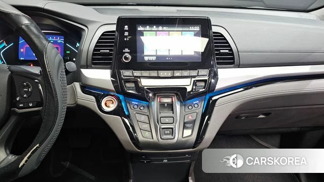 Honda Odyssey 2018 Серый из Кореи, фото 4