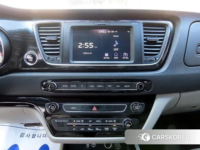 Kia The New Carnival 2019 Серебряный из Кореи, фото 4