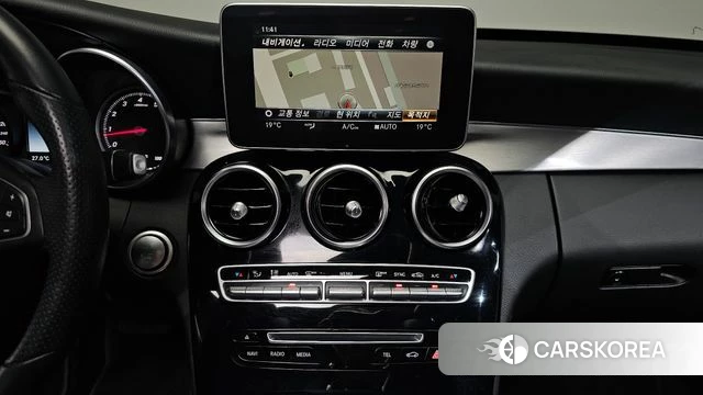 Mercedes-Benz C-Class W205 2018 Серый из Кореи, фото 4