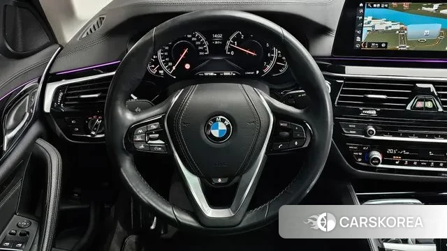 BMW 5 Series (G30) 2018 Черный из Кореи, фото 4