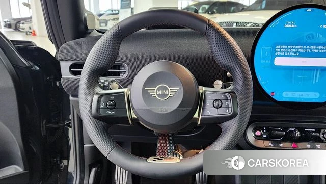 Mini Cooper S 4th Generation 2025 Серый из Кореи, фото 4