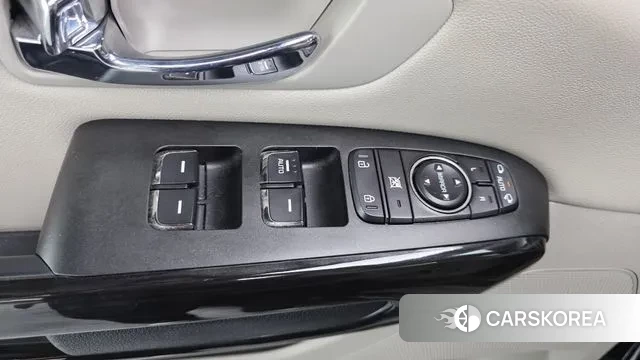 Kia The New Carnival 2019 Черный из Кореи, фото 4