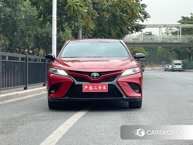 Toyota Camry 2018 Красный из Китая, фото 4