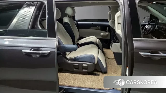 Kia The New Carnival 4th Generation 2024 Серый из Кореи, фото 4