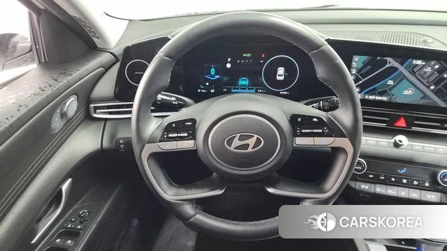 Hyundai The New Avante (CN7) 2023 Белый из Кореи, фото 4