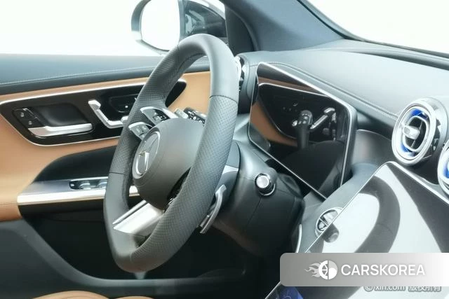 Mercedes-Benz GLC 2023 Черный из Китая, фото 4